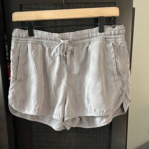 Lululemon Women's Gray Casual Shorts